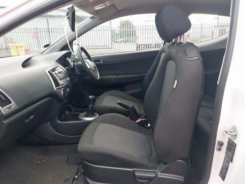 2014 HYUNDAI I20 CLASSIC 
