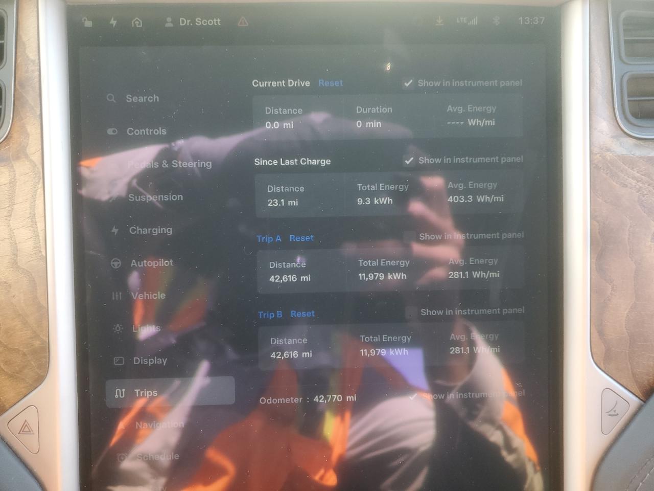 2018 Tesla Model S VIN: 5YJSA1E21JF285459 Lot: 81870405