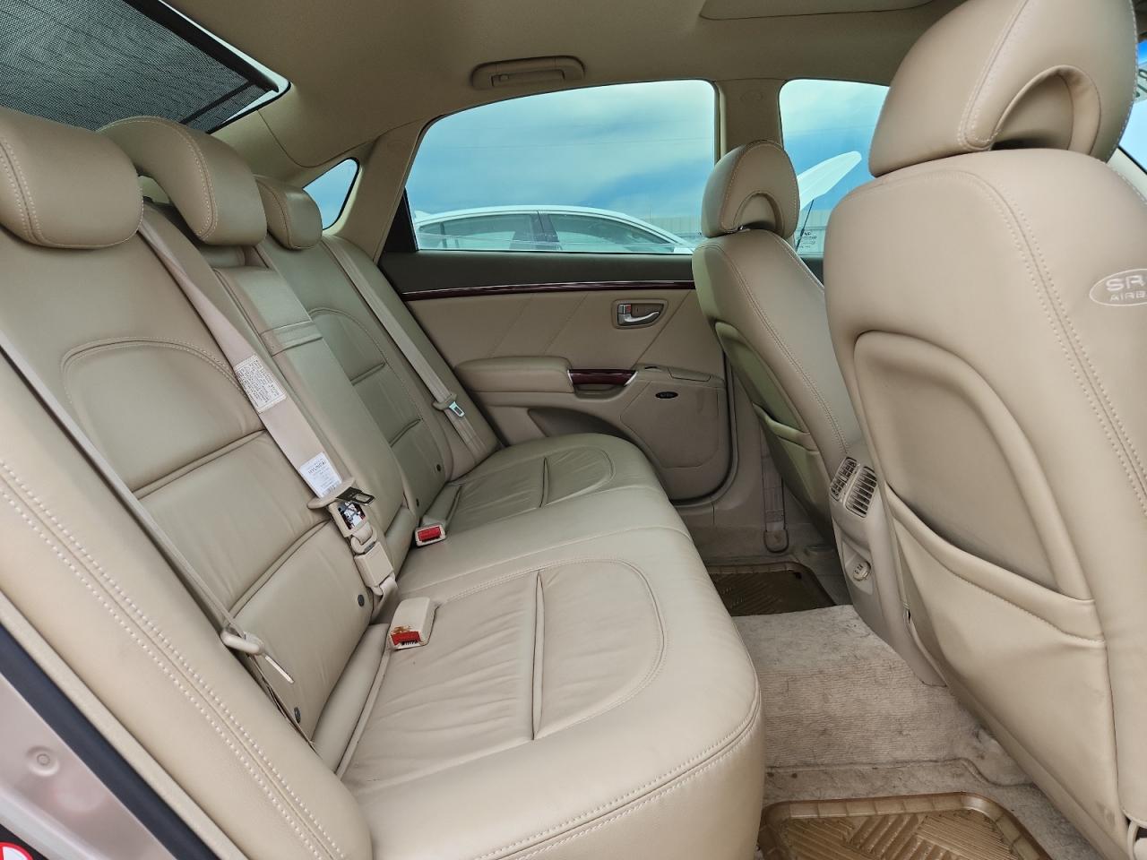 2006 Hyundai Azera Se VIN: KMHFC46F36A121950 Lot: 71303815