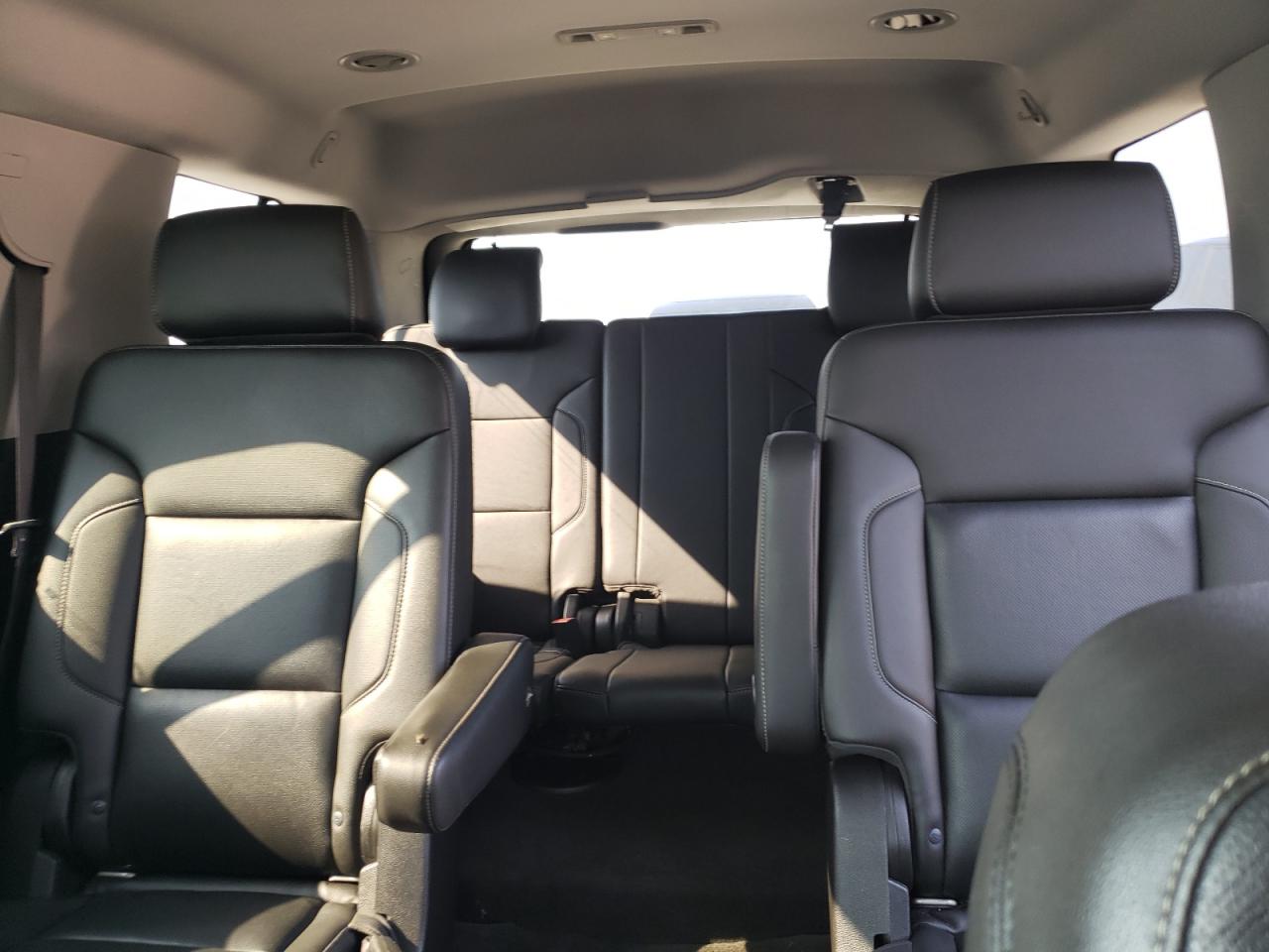 2017 Chevrolet Tahoe C1500 Premier VIN: 1GNSCCKC7HR386942 Lot: 80673615