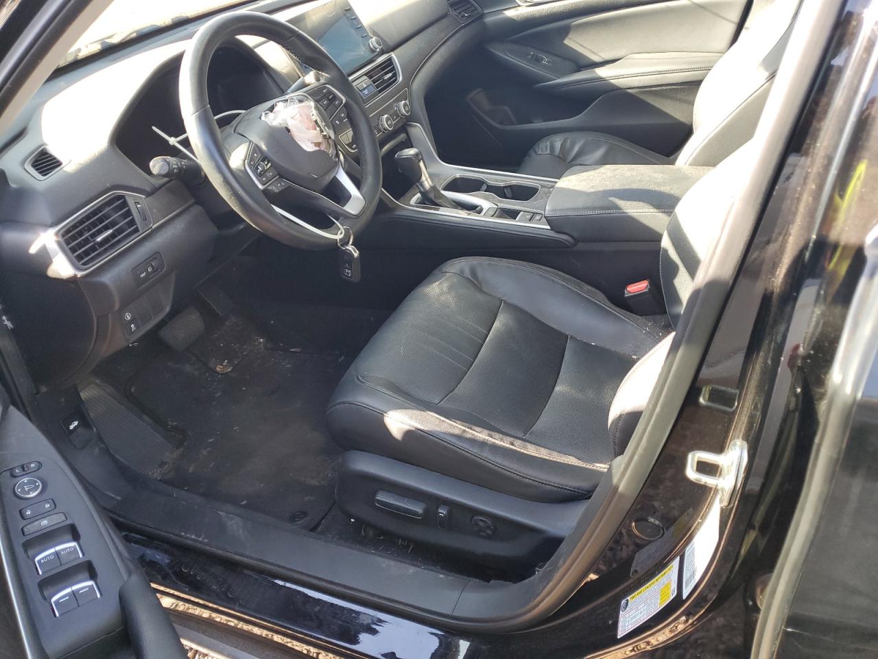 2018 Honda Accord Exl VIN: 1HGCV1F55JA135608 Lot: 72078355