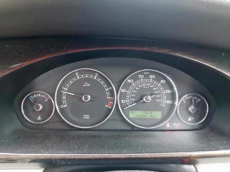 2009 JAGUAR X-TYPE SE 