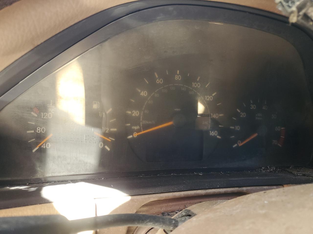 2001 Mercedes-Benz E 320 VIN: WDBJF65J01B276075 Lot: 81520945