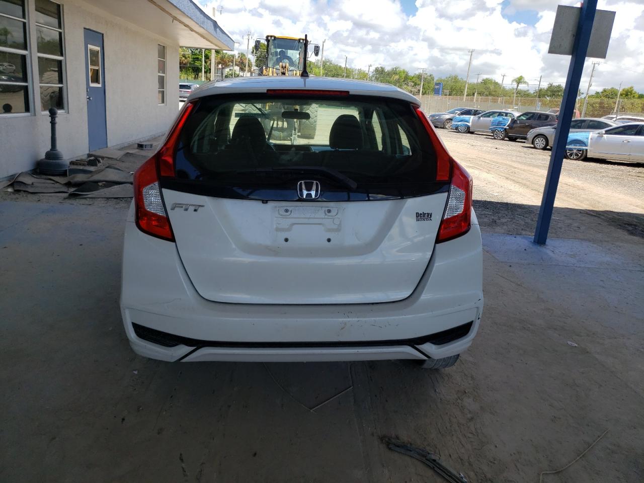 2019 Honda Fit Lx VIN: 3HGGK5H44KM717290 Lot: 70980985