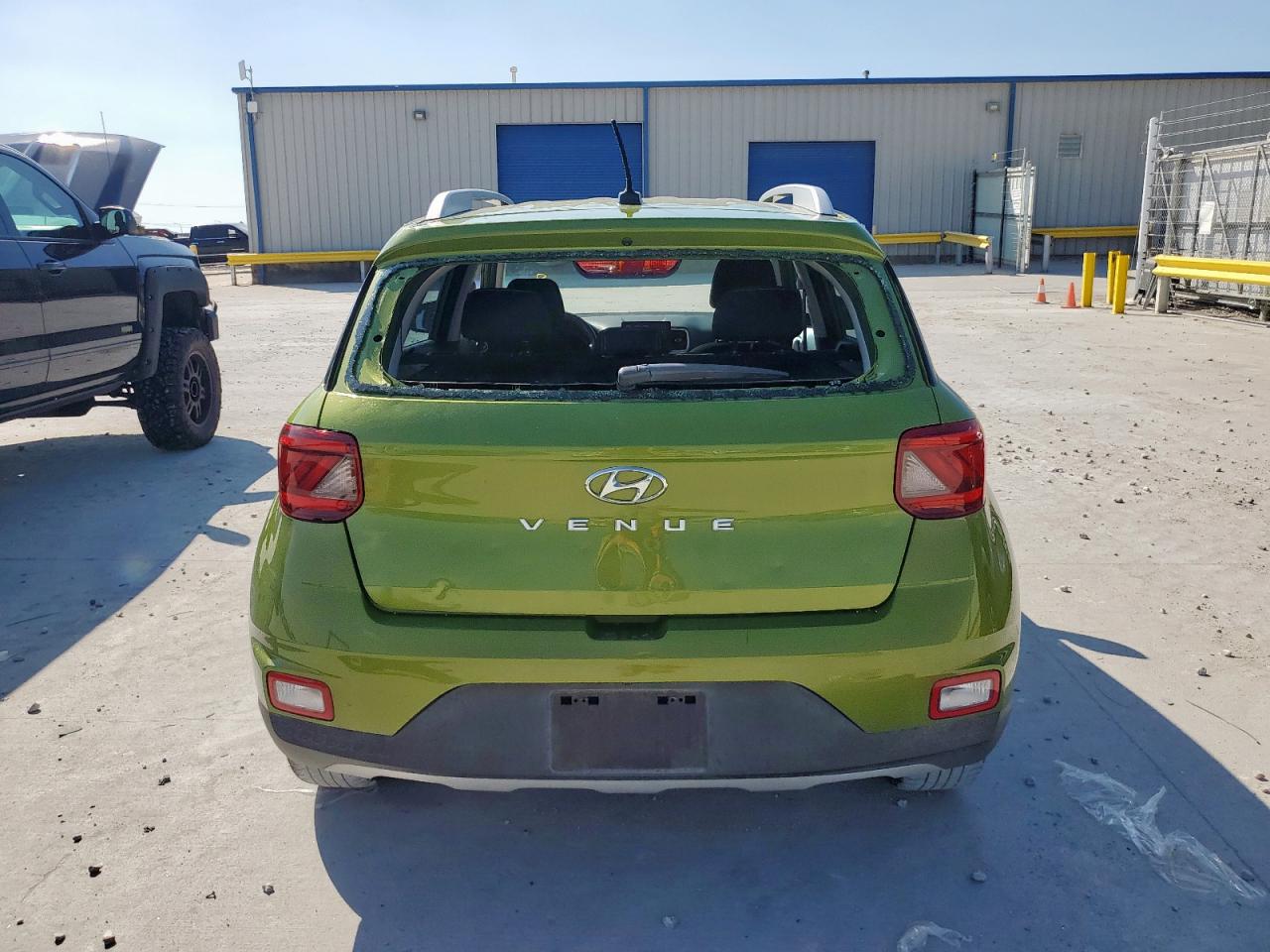 2023 Hyundai Venue Sel VIN: KMHRC8A37PU240344 Lot: 81876655