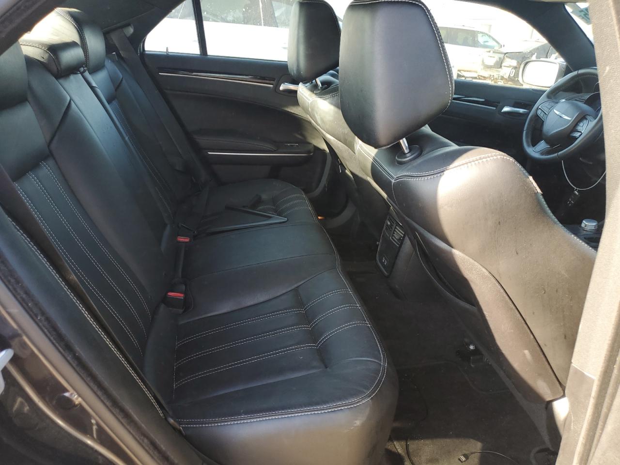 2018 Chrysler 300 S VIN: 2C3CCABG9JH266509 Lot: 80558005