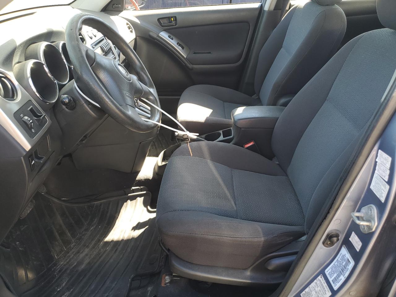 2003 Toyota Corolla Matrix Xr VIN: 2T1KR32E73C036660 Lot: 80704115