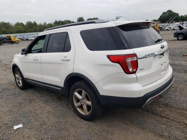 Parquets FORD EXPLORER 2016 Biały