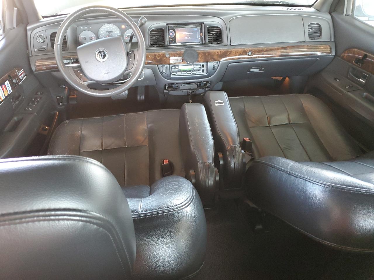 2005 Mercury Grand Marquis Ls VIN: 2MEFM75W65X661186 Lot: 84270205