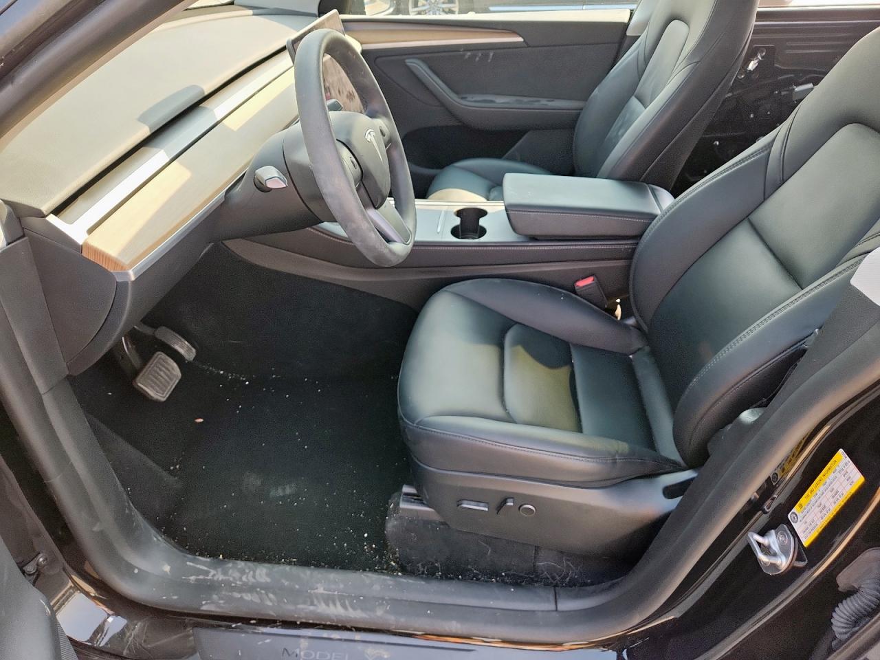 2024 Tesla Model Y VIN: 7SAYGDEE2RA222144 Lot: 80474505