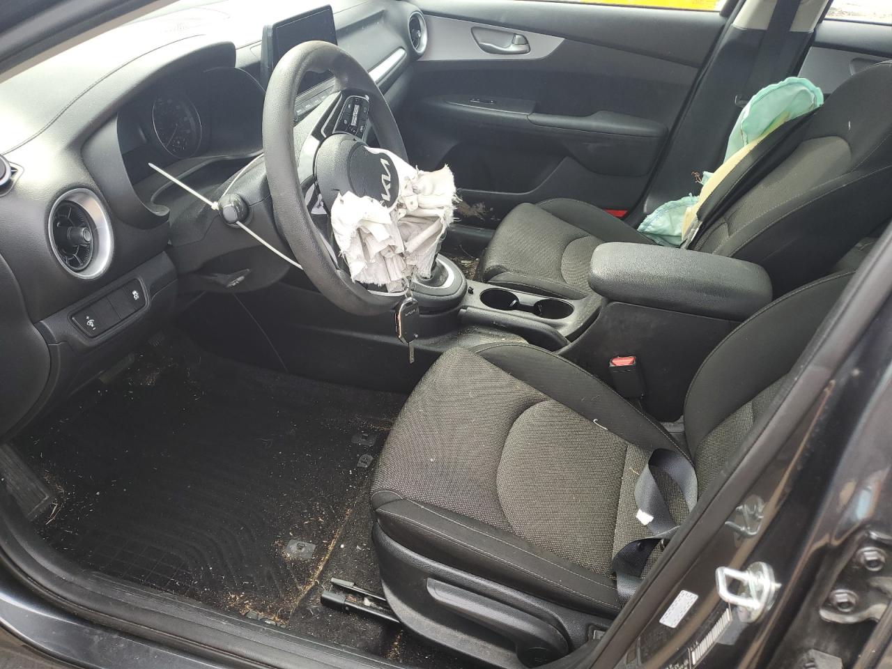 2024 Kia Forte Lx VIN: 3KPF24AD2RE811235 Lot: 84460785