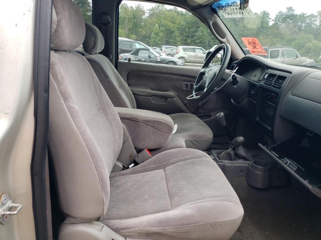 2004 Toyota Tacoma Xtracab VIN: 5TEWM72N24Z397555 Lot: 81655825