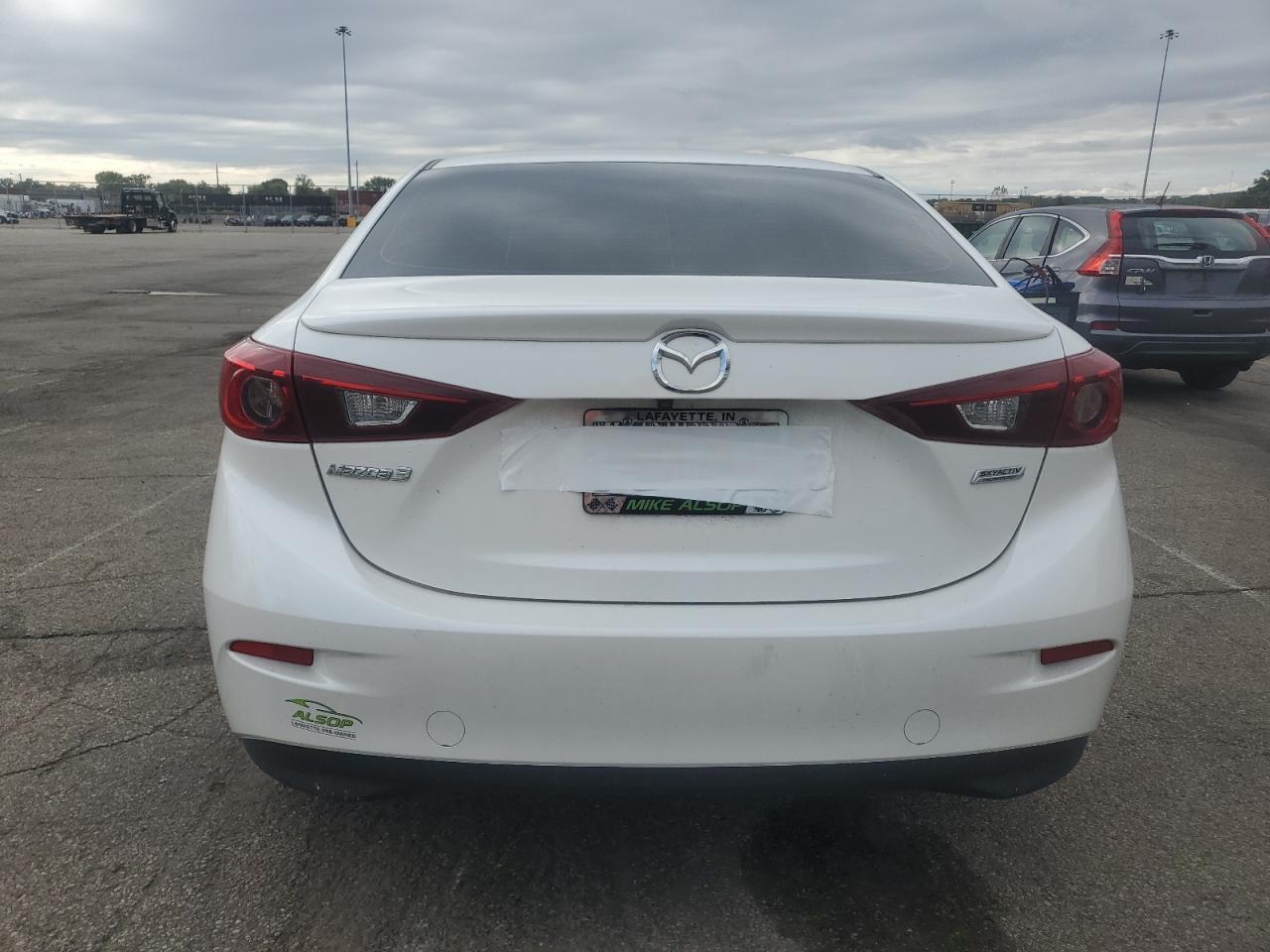 2018 Mazda 3 Touring VIN: 3MZBN1V3XJM160563 Lot: 83929595