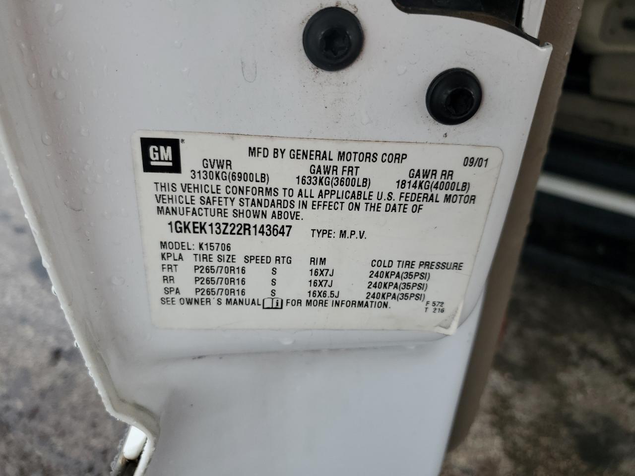 2002 GMC Yukon VIN: 1GKEK13Z22R143647 Lot: 81054885