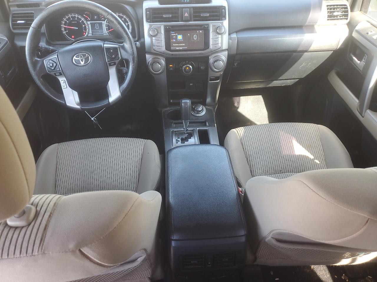 2015 Toyota 4Runner Sr5/Sr5 Premium VIN: JTEBU5JR9F5245233 Lot: 81324765