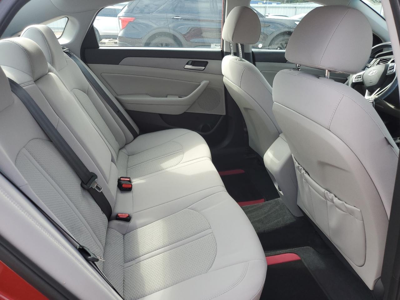 2018 Hyundai Sonata Sport VIN: 5NPE34AF0JH623971 Lot: 83992475