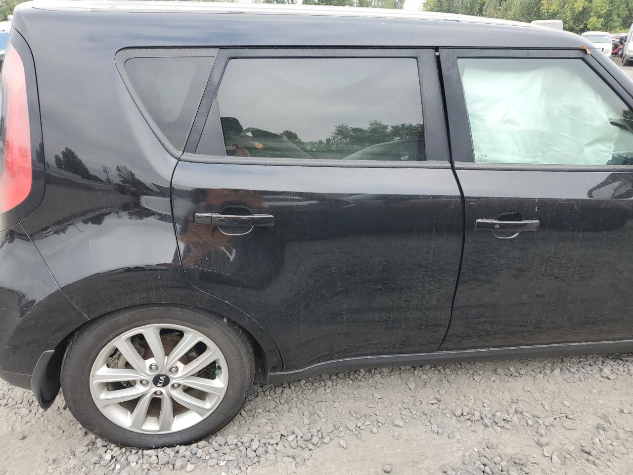 2017 Kia Soul + VIN: KNDJP3A5XH7473385 Lot: 80686285