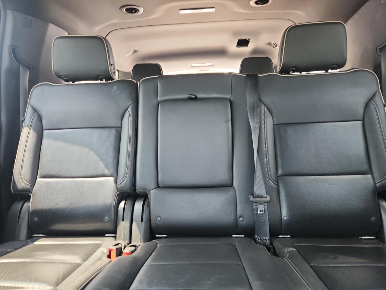 2021 GMC Yukon Xl C1500 Slt VIN: 1GKS1GKDXMR250673 Lot: 91375855