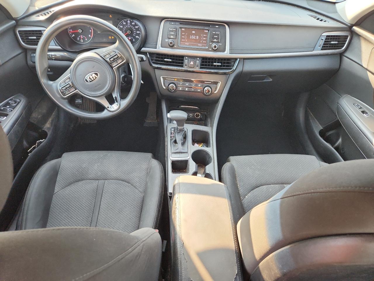 2017 Kia Optima Lx VIN: 5XXGT4L30HG131541 Lot: 81002855