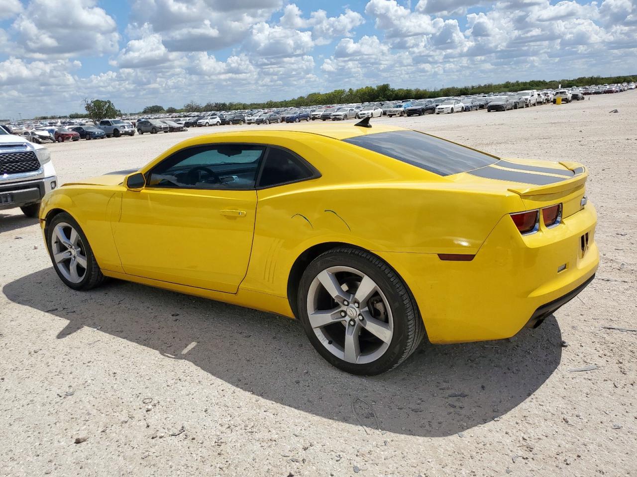 2012 Chevrolet Camaro Ls VIN: 2G1FA1E34C9133329 Lot: 81680825
