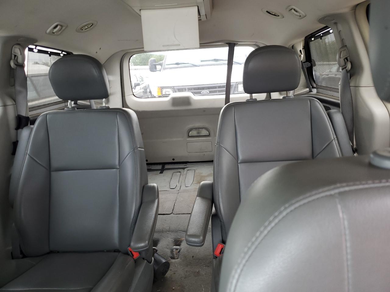 2011 Volkswagen Routan Se VIN: 2V4RW3DG1BR772584 Lot: 81147515