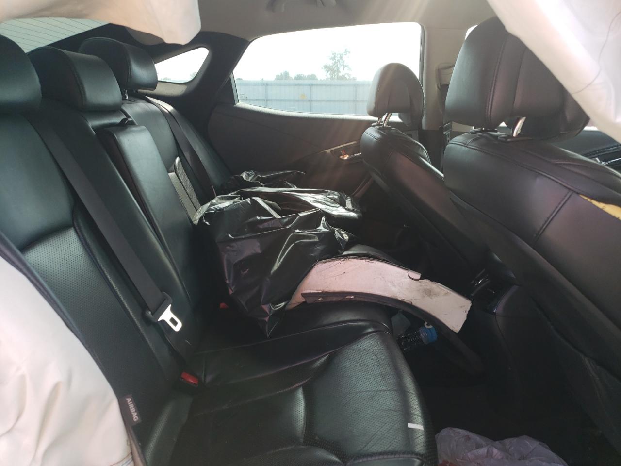 2015 Hyundai Azera VIN: KMHFG4JG7FA454138 Lot: 81660335