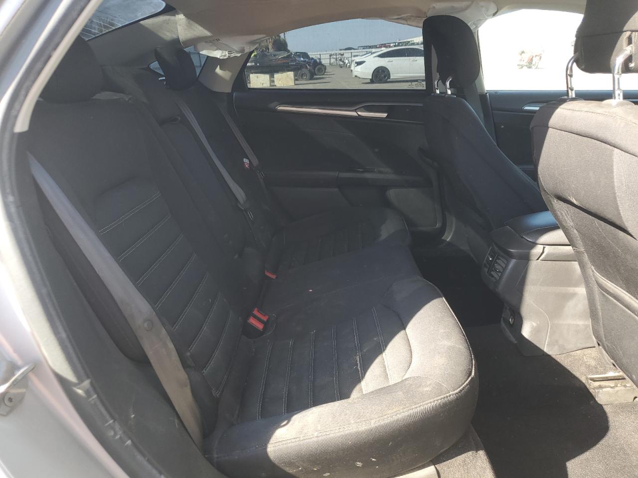 2015 Ford Fusion Se VIN: 3FA6P0H7XFR115680 Lot: 81756285