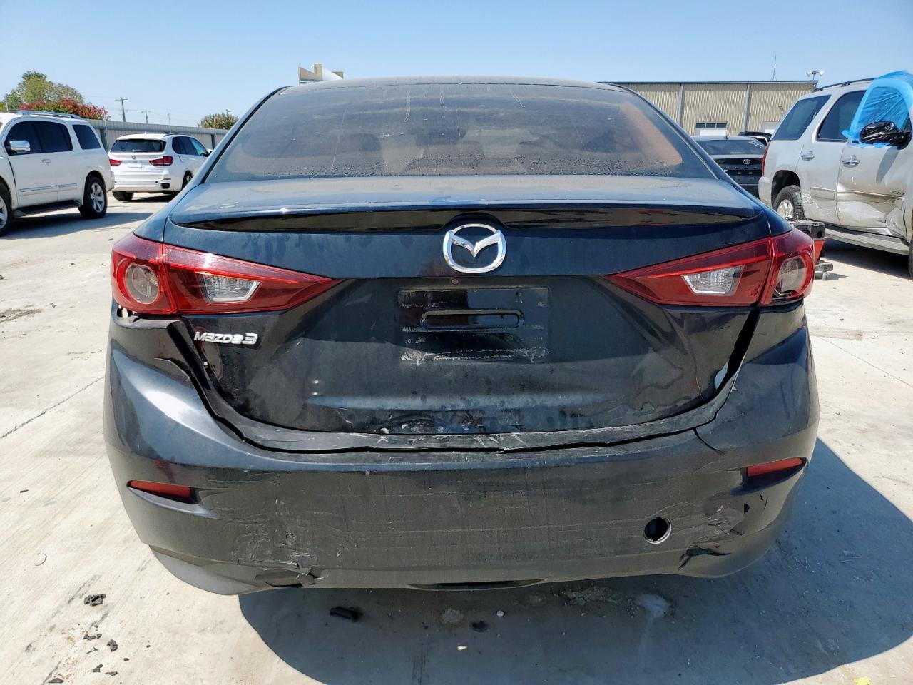 2018 Mazda 3 Touring VIN: 3MZBN1V30JM174858 Lot: 71007715