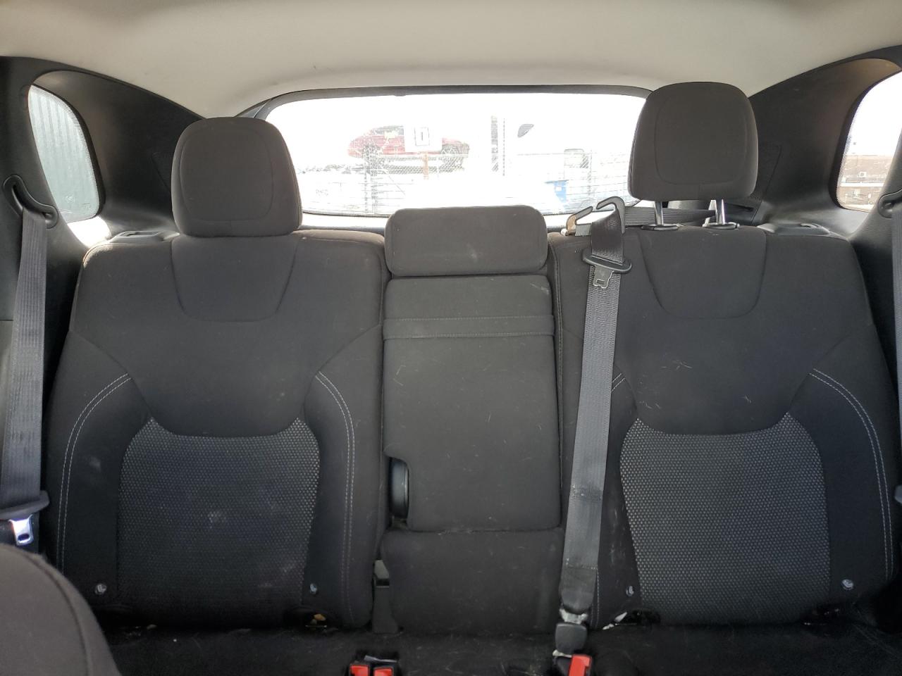 2019 Jeep Cherokee Latitude VIN: 1C4PJMCB7KD138288 Lot: 81684405