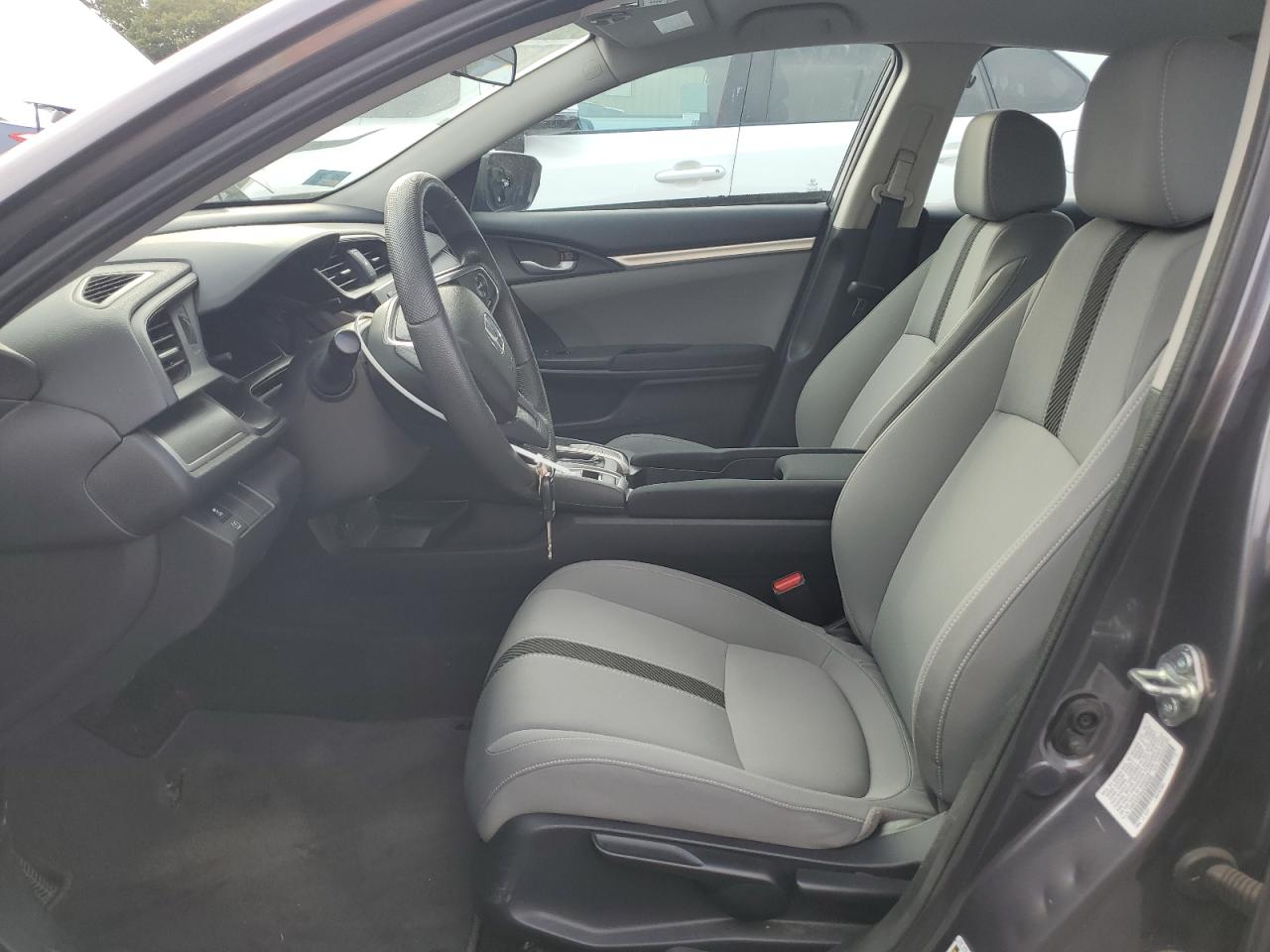 2018 Honda Civic Lx VIN: 19XFC2F55JE200266 Lot: 81009815