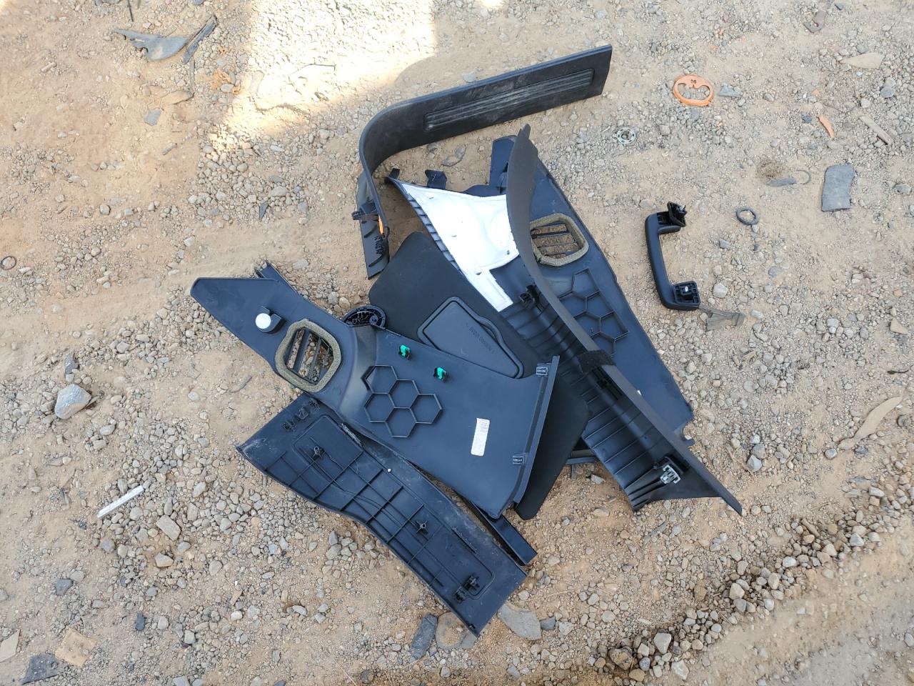 2016 Ford Explorer Police Interceptor VIN: 1FM5K8AR3GGA86364 Lot: 81600365