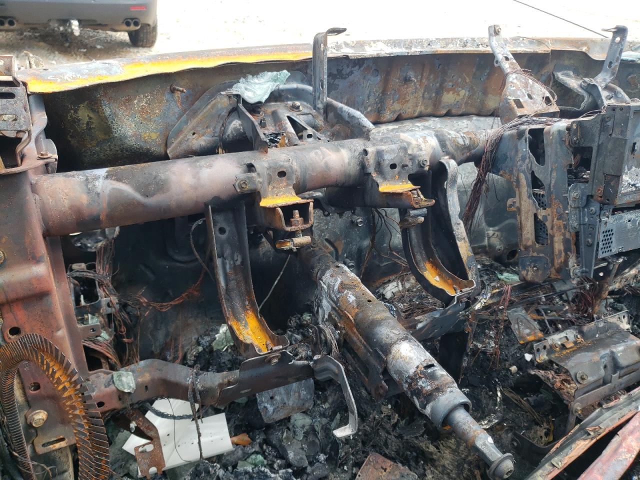 2014 Ford F150 Supercrew VIN: 1FTFW1EF8EKG42134 Lot: 81683095