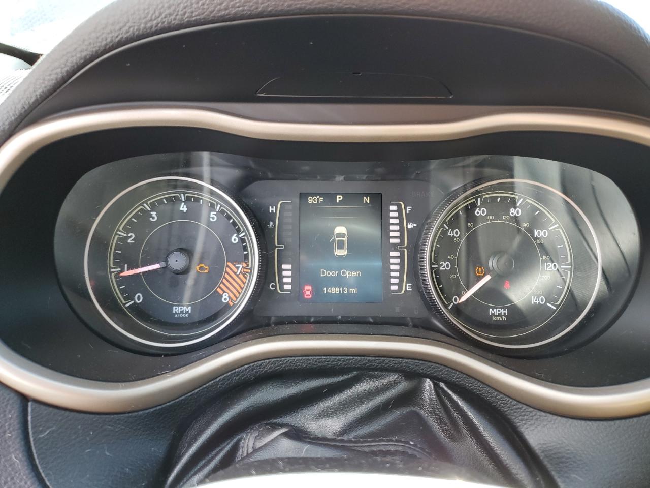 2014 Jeep Cherokee Latitude VIN: 1C4PJMCS0EW257874 Lot: 84413005