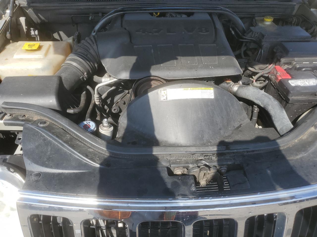 2008 Jeep Grand Cherokee Limited VIN: 1J8HR58N88C203372 Lot: 81389395