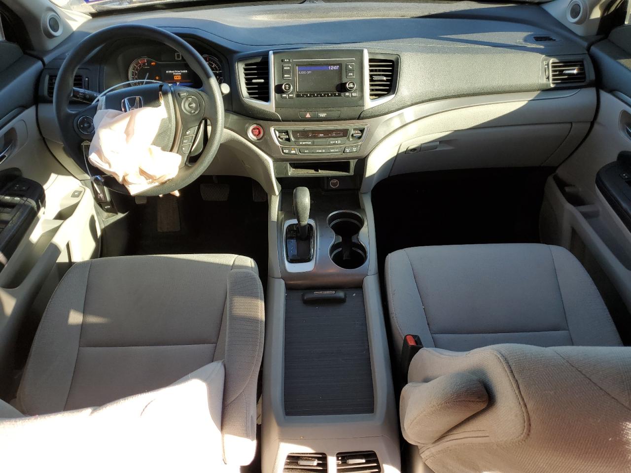 2018 Honda Pilot Lx VIN: 5FNYF6H16JB051636 Lot: 81814735