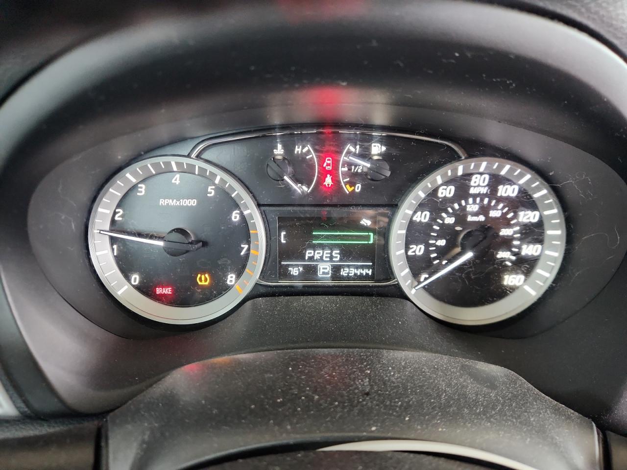 2015 Nissan Sentra S VIN: 3N1AB7AP3FY302760 Lot: 81456145