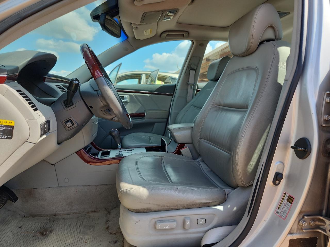 2006 Hyundai Azera Se VIN: KMHFC46F76A105492 Lot: 84811085