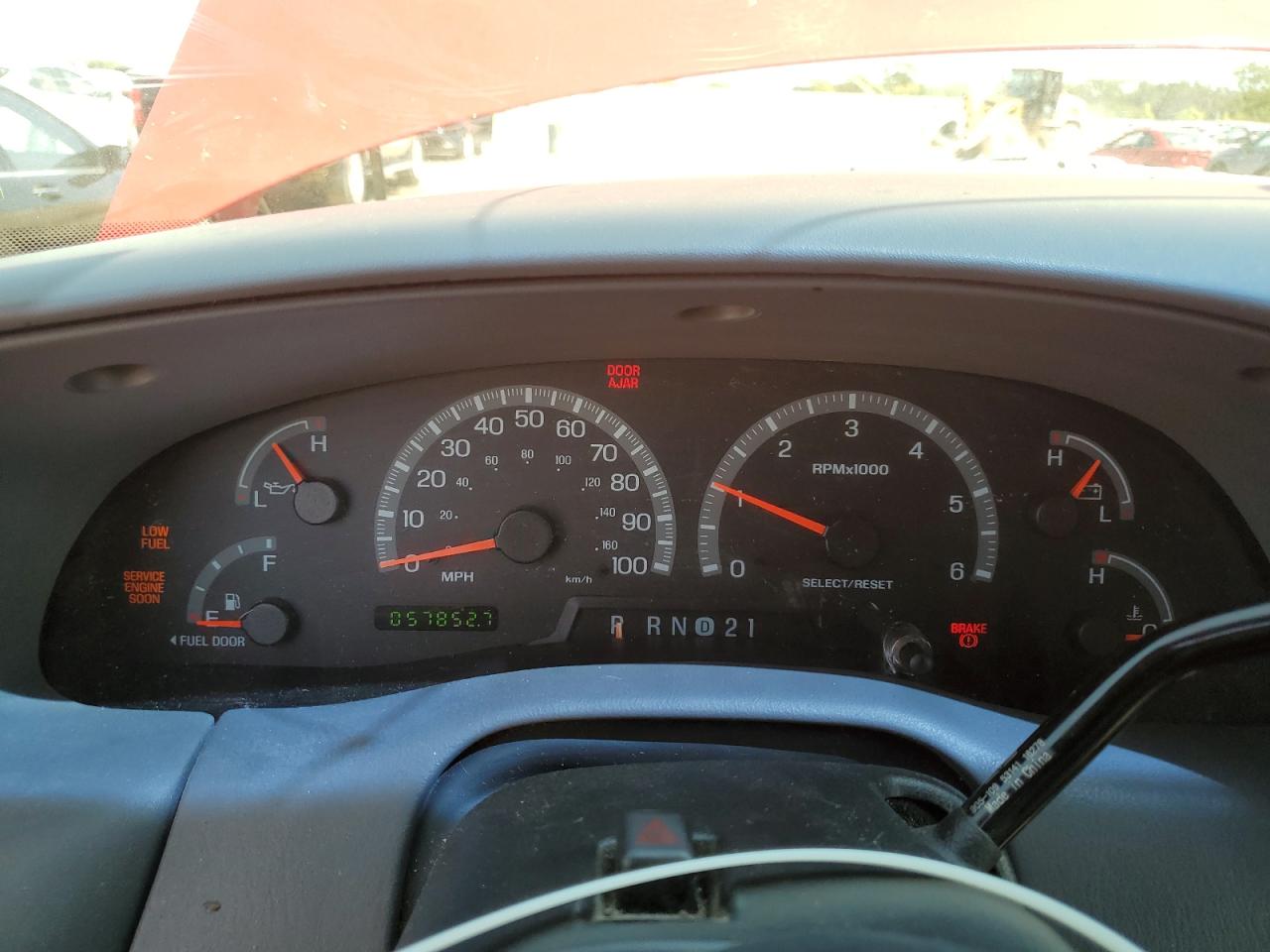 2000 Ford F150 VIN: 2FTRX17L1YCA01879 Lot: 71352015