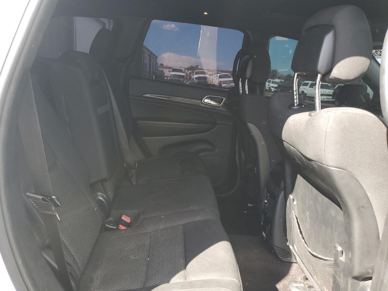 2016 Jeep Grand Cherokee Laredo VIN: 1C4RJFAG1GC456858 Lot: 71746935