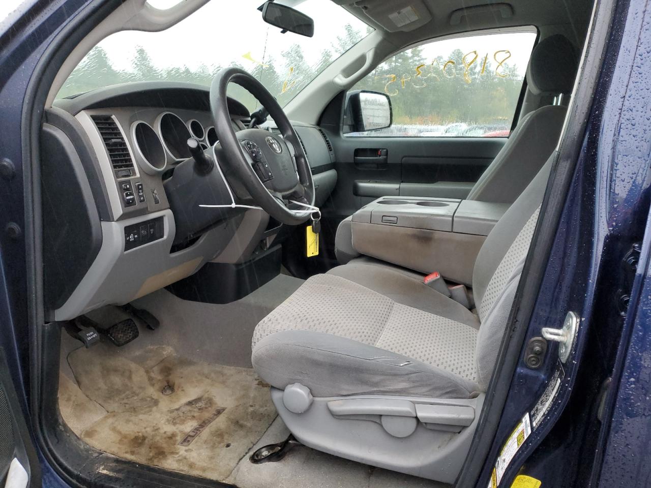 2011 Toyota Tundra Double Cab Sr5 VIN: 5TFUM5F12BX024765 Lot: 81802395