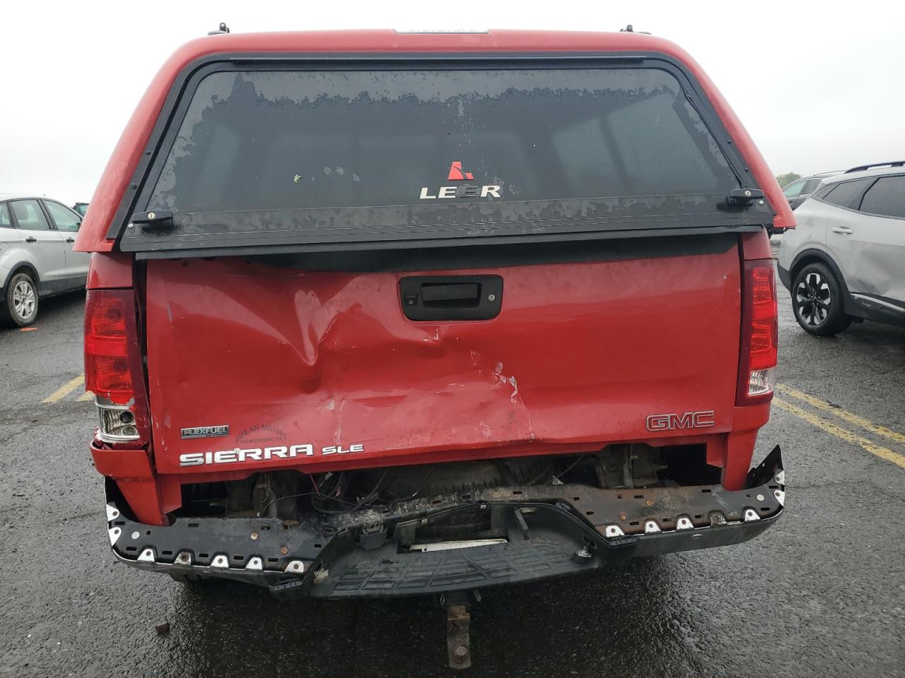 2010 GMC Sierra K1500 Sle VIN: 3GTRKVE33AG230386 Lot: 83833415