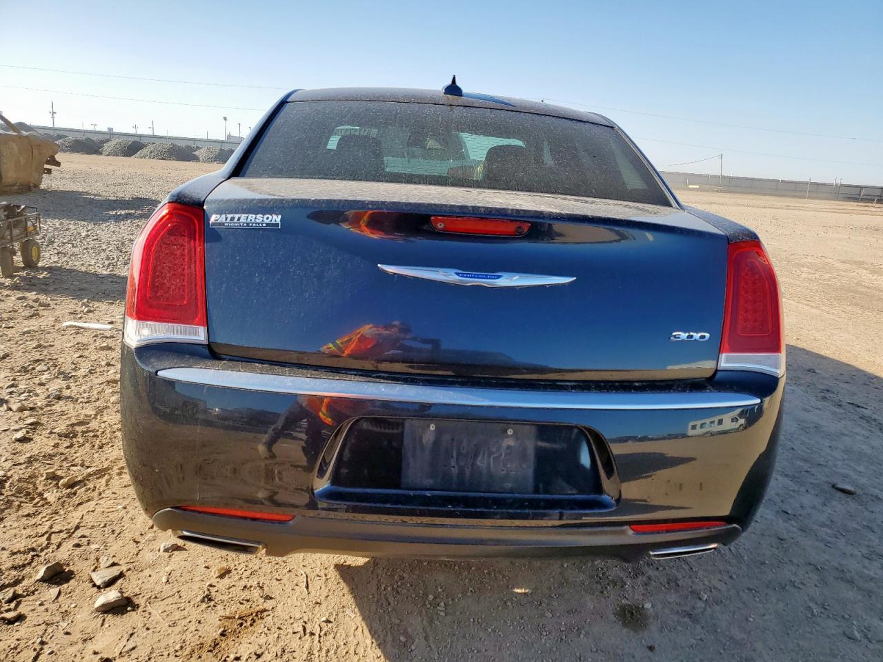 2018 Chrysler 300 Touring VIN: 2C3CCAAG2JH342377 Lot: 81717175