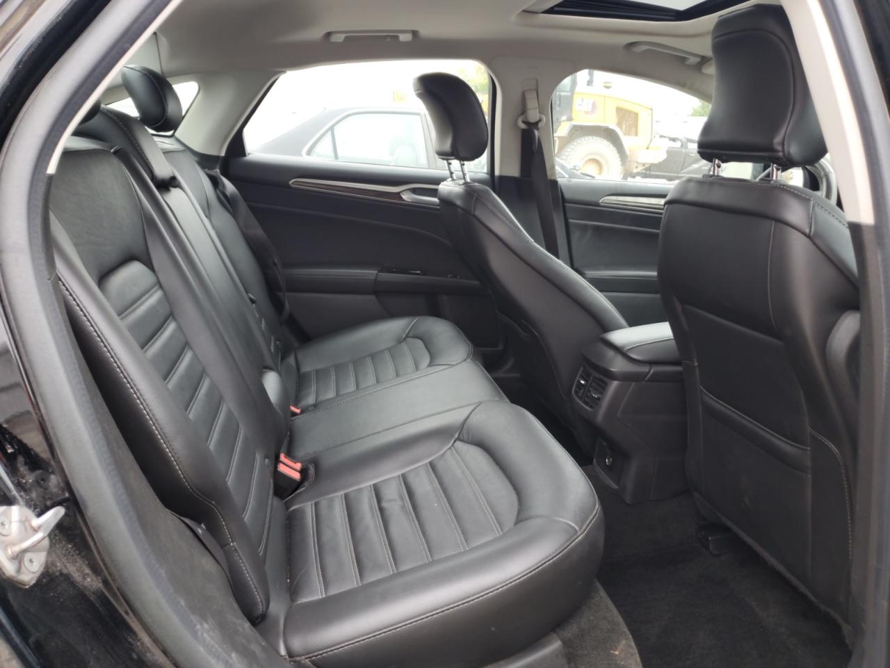 2016 Ford Fusion Se VIN: 3FA6P0T97GR111807 Lot: 83865365