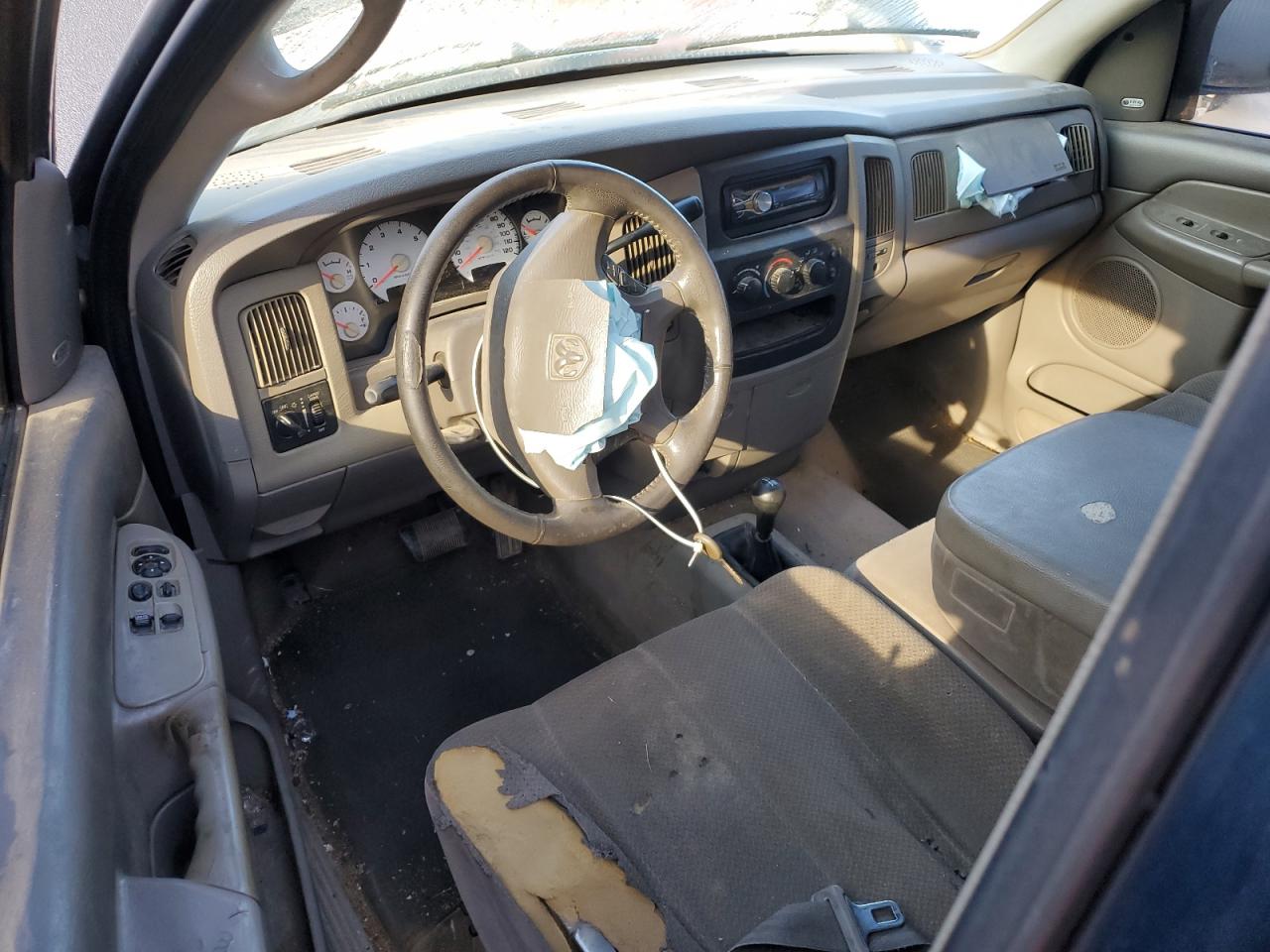 2002 Dodge Ram 1500 VIN: 1B7HU16N42J120980 Lot: 81383195