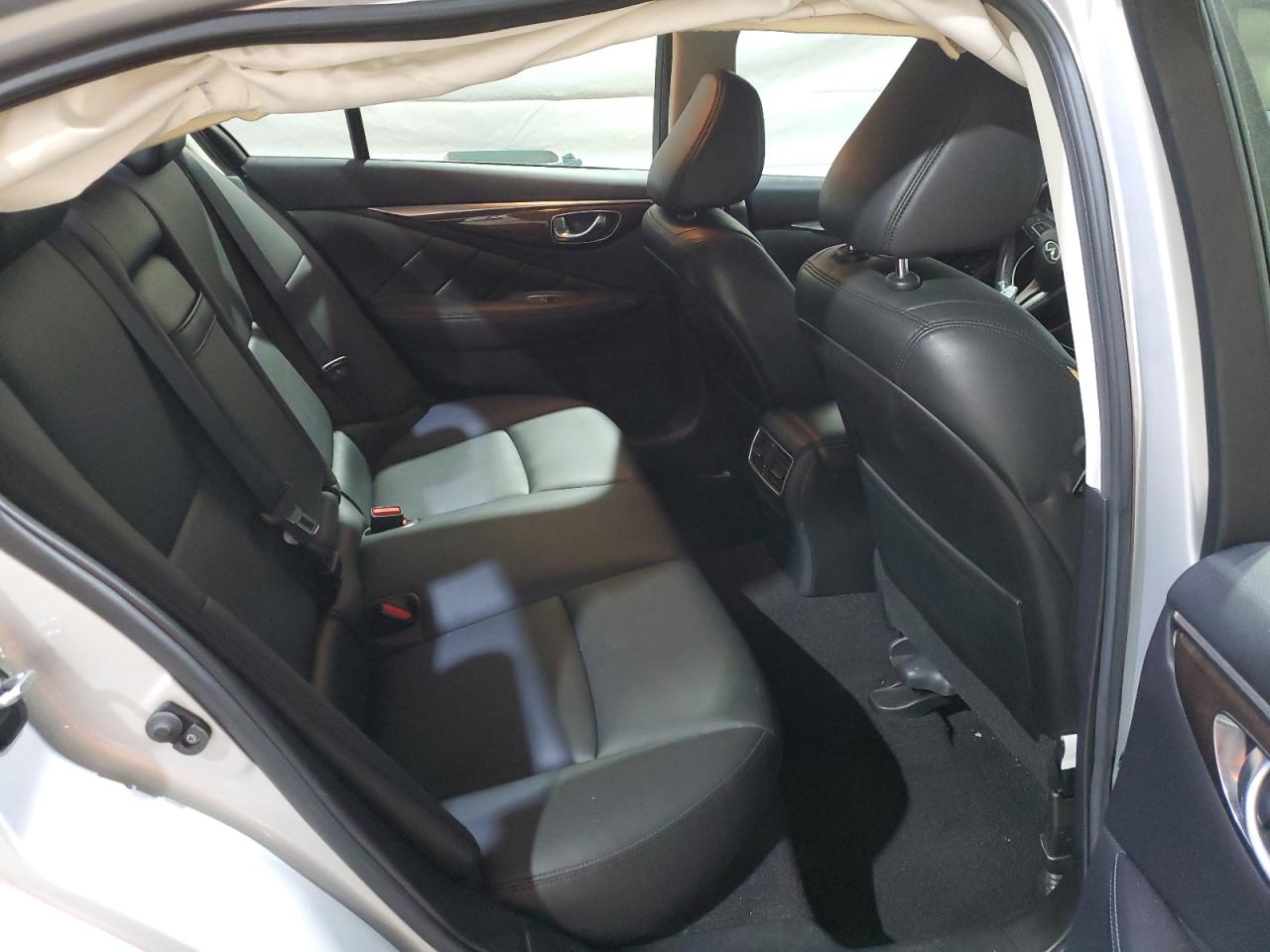 2018 Infiniti Q50 Luxe VIN: JN1EV7AR4JM436585 Lot: 80356865