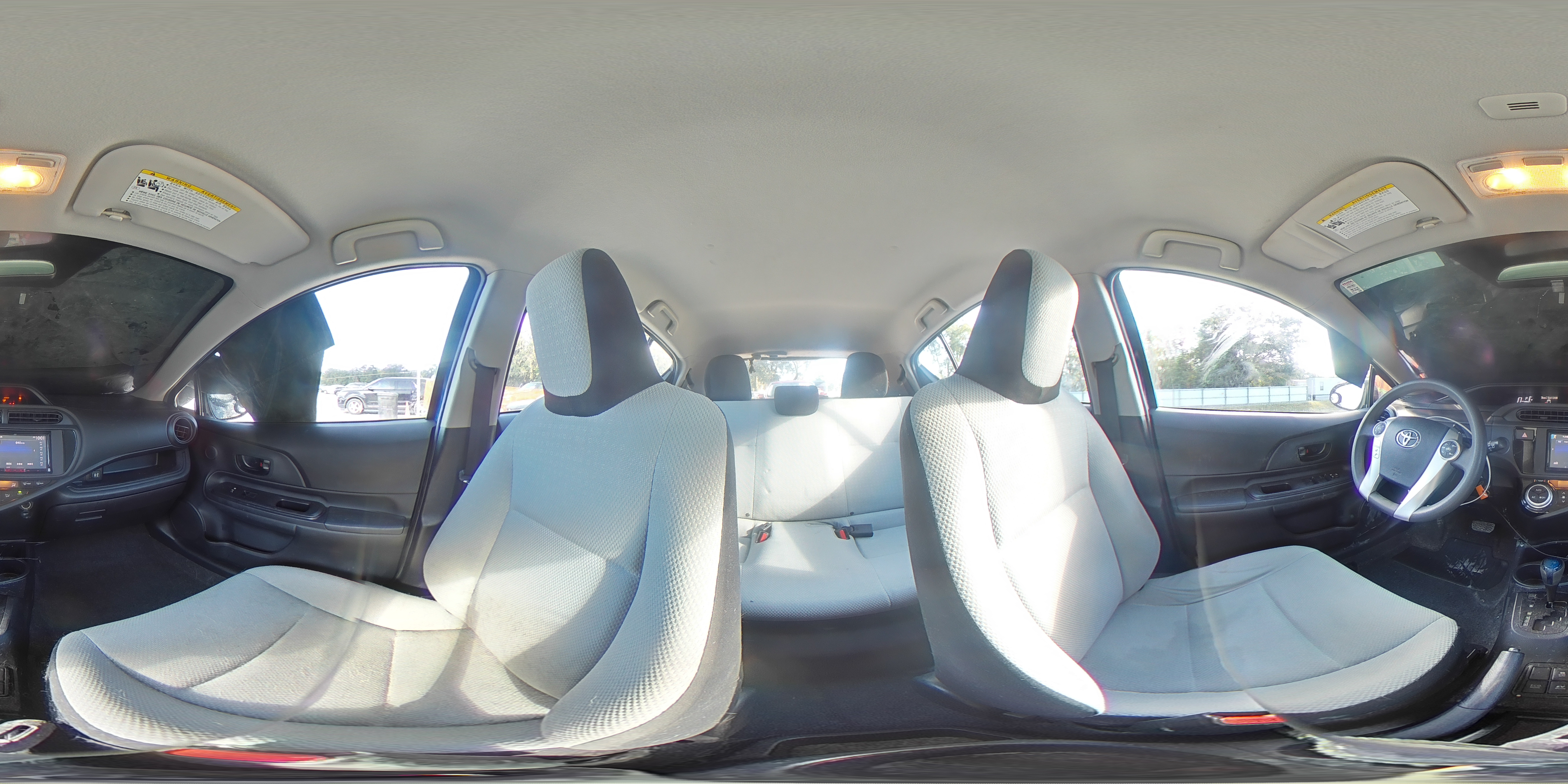 2015 Toyota Prius C VIN: JTDKDTB34F1577297 Lot: 81662655