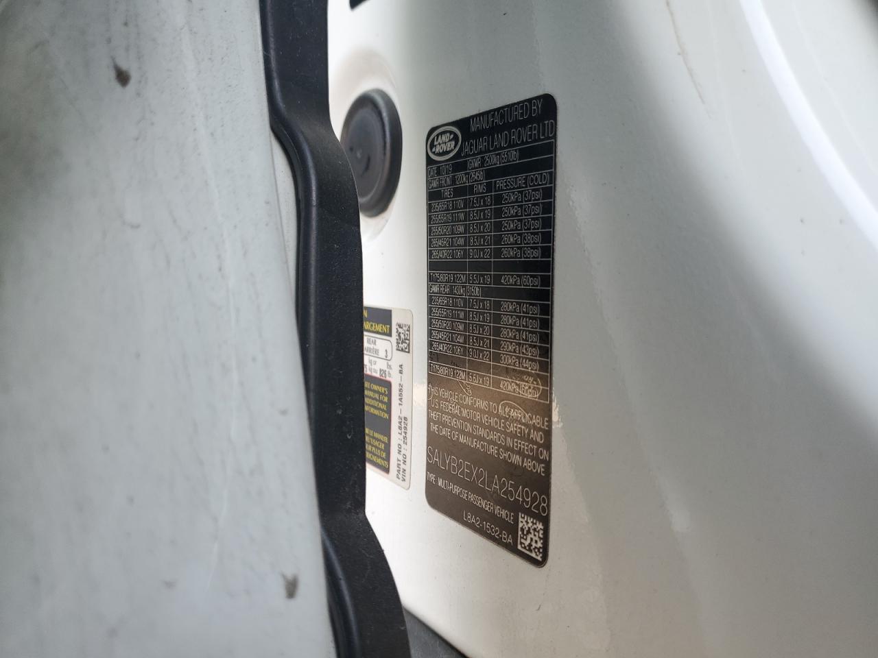 2020 Land Rover Range Rover Velar S VIN: SALYB2EX2LA254928 Lot: 81757935