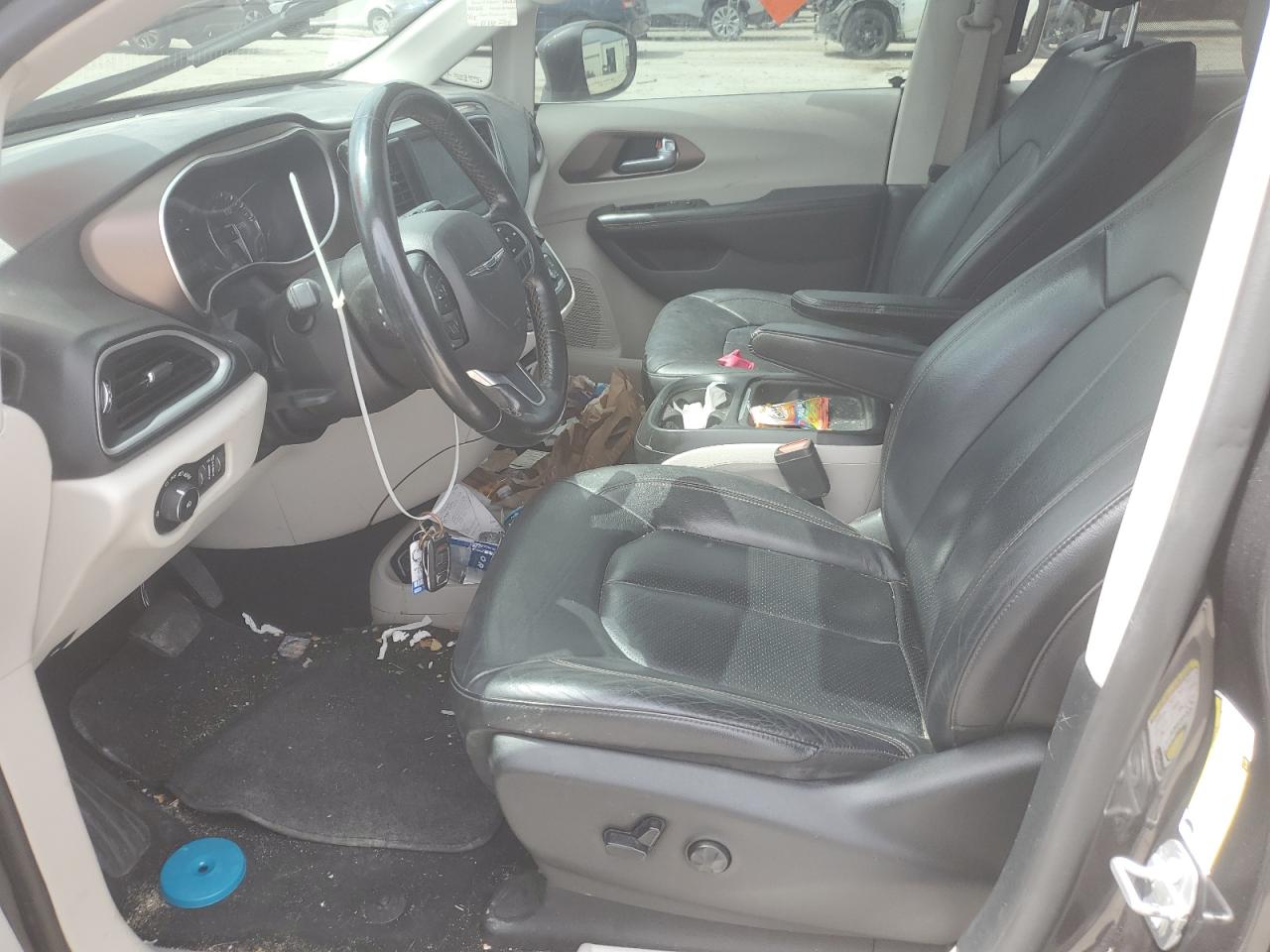 2019 Chrysler Pacifica Touring L VIN: 2C4RC1BG1KR561363 Lot: 70508715