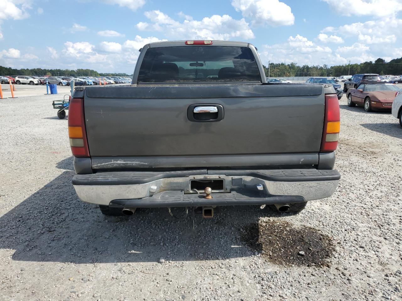 1999 Chevrolet Silverado K1500 VIN: 1GCEK19VXXE215029 Lot: 81454625