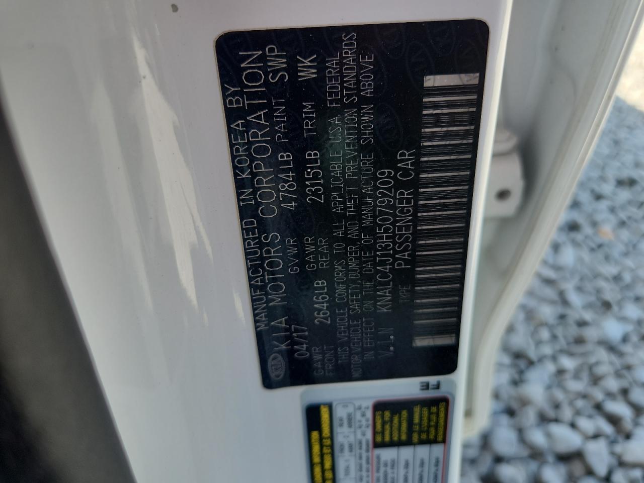 2017 Kia Cadenza Premium VIN: KNALC4J13H5079209 Lot: 81398915